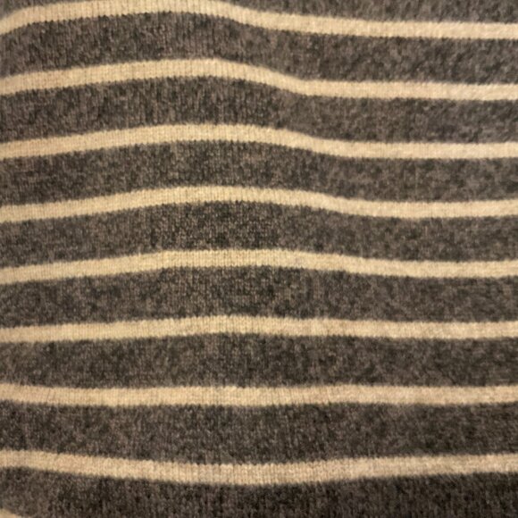 NWT MEN’S SAKS FIFTH AVENUE STRIPED CASHMERE PULLOVER - Picture 6 of 6